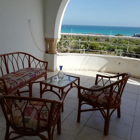 Azure Residences ケリビア エクステリア 写真